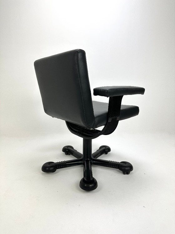 Image 1 of Molteni Mix design chair