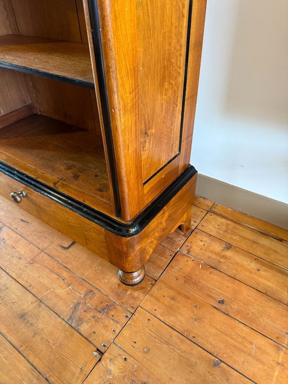 Image 1 of Grande bibliothèque victorienne