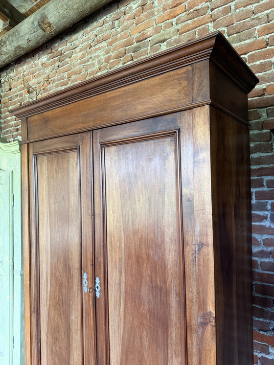 Image 1 of Armadio italiano antico 800 in noce