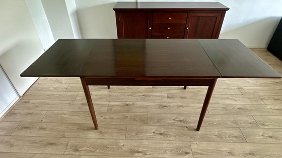 Image 1 of Classic vintage cherry wood dining table, extendable on two sides