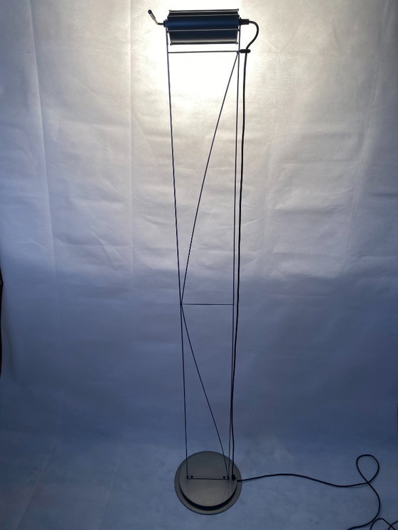 Image 1 of Lampada da terra Lumina Opus – Design italiano minimalista di Walter Monici