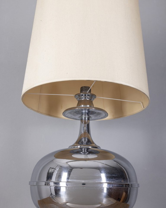 Image 1 of Large 1970s vintage table lamp in chrome metal Italian design