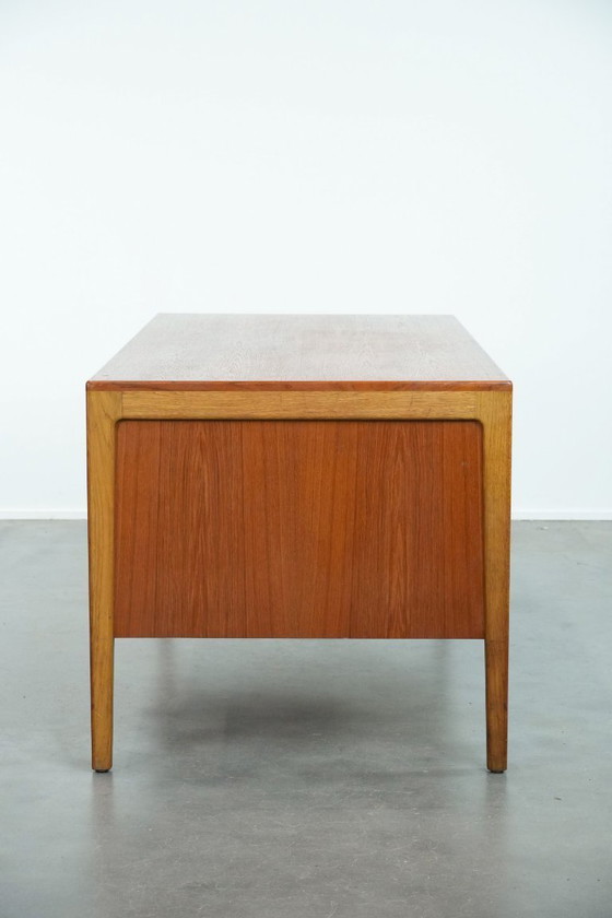 Image 1 of Scrivania di design tedesco vintage degli anni '60 di Hartmunt Lohmeyer per Wilkhahn con 6 cassetti