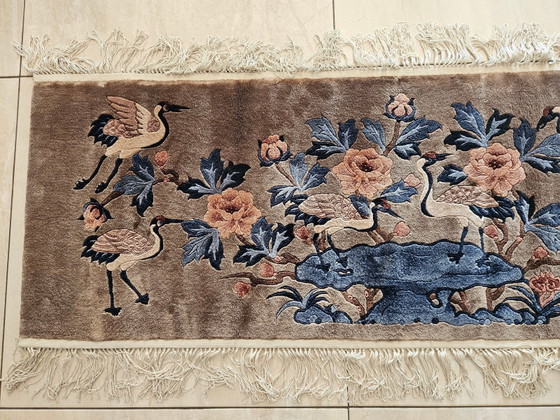 Handgeknoopt zijden vloerkleed met kraanvogelmotief, China, jaren 50 – Vloerkleden en tapijten, Silk (photo 4 of 18)