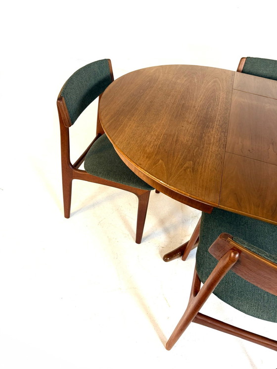 Image 1 of Vintage extendable teak dining table '60