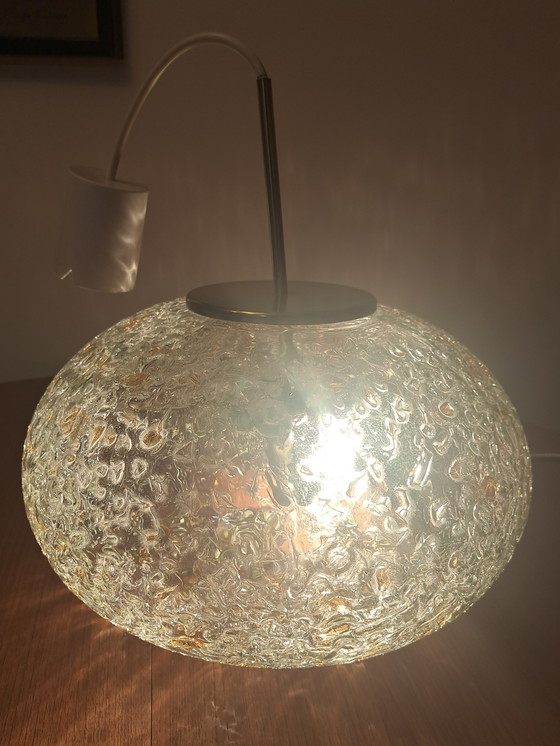 Image 1 of 🟡 Doria Pendant Lamp 1970 – Oval Structured Glass Ø40 cm – Brass – Mid Century Vintage