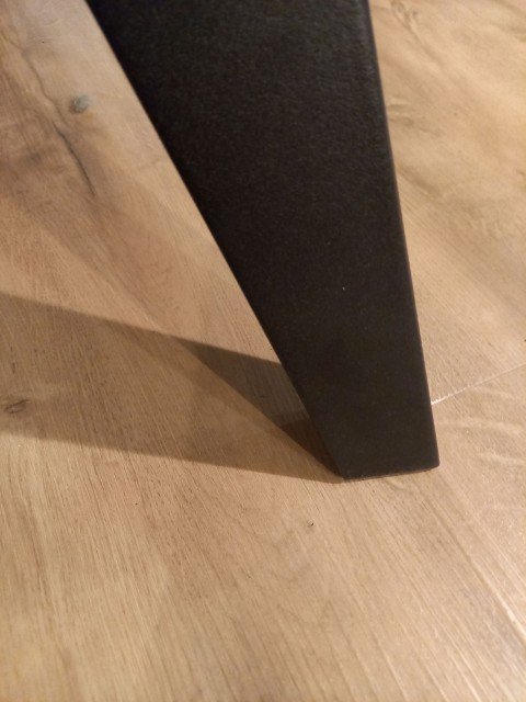 Odesi Tafel Belly – Dining tables (photo 3 of 7)