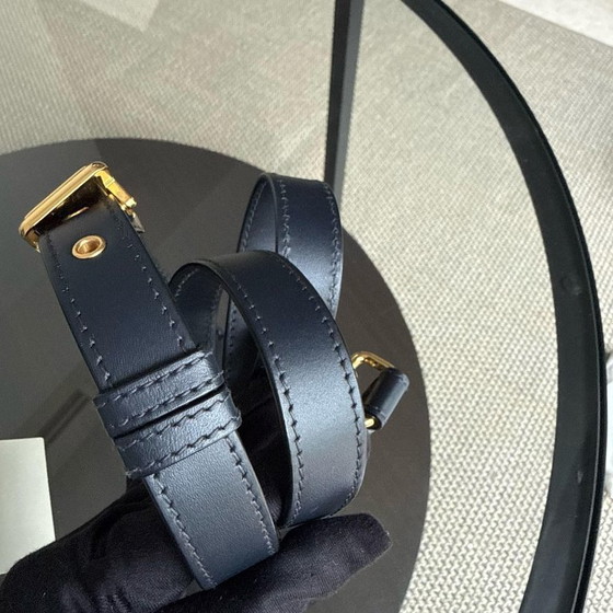 Image 1 of DIOR BOBBY MEDIUM - 22 CM MONOGRAMMA CON FINITURE DORATE