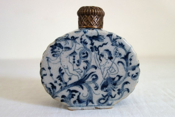 Porcelain vial, G & C Interiors Denmark – Decorative Objects (photo 2 of 9)
