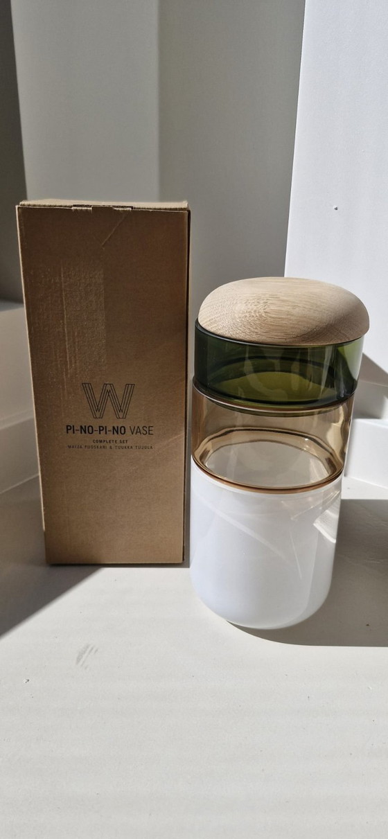 Image 1 of Pi-No-Pi-No Vase von New Works