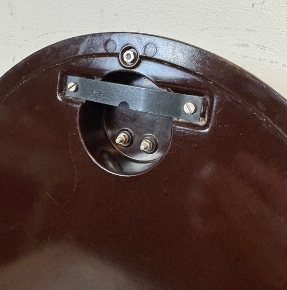 Image 1 of Industriële bakelieten fabriekswandklok van Pragotron, jaren 60