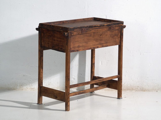 Antique Chinese lift-top desk in pine – China, circa 1930 – Iron (photo 40 of 40)