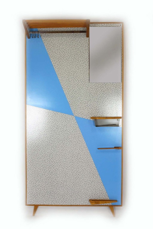 Gerestaureerde vintage geometrische kapstok van Drevokov Blatna, 1972