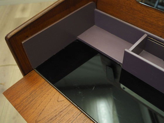 Image 1 of Tocador de teca, diseño danés, años 70, fabricado en Dinamarca