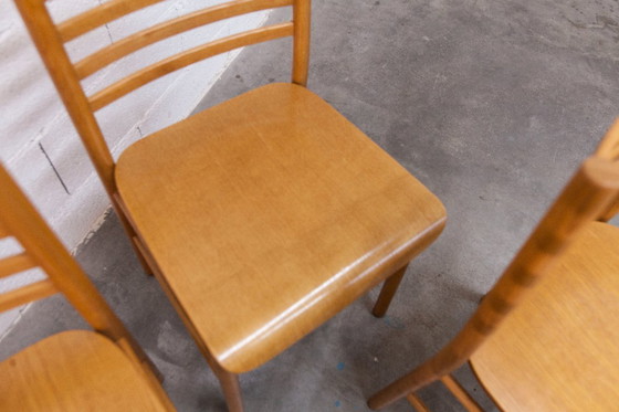 Image 1 of Danish modernist set: convertible round table (114/154cm) + 4 matching chairs, 1980