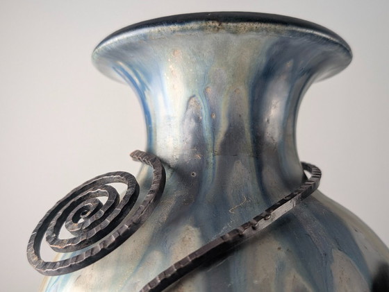 Image 1 of Vaso in gres e ferro battuto Art Déco belga Roger Guérin, anni '30