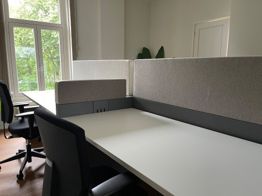 Gispen Cubic 80-4 Kurbelschreibtisch