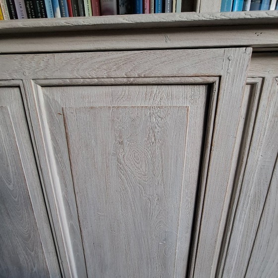 Image 1 of Large sturdy bookcase