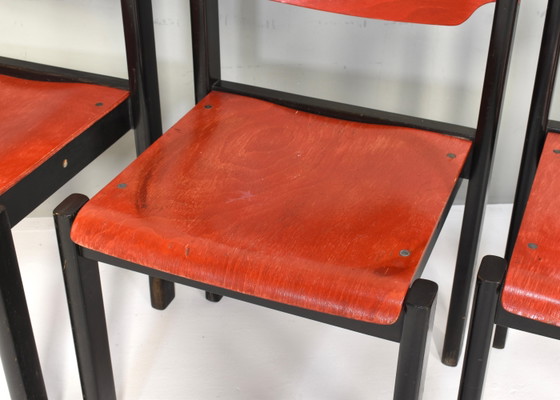14x Italian Postmodern Stacking Chairs in Sottsass Memphis Style - Italy, 1970's, Dining chairs, Metal, Red (photo 9 of 20)