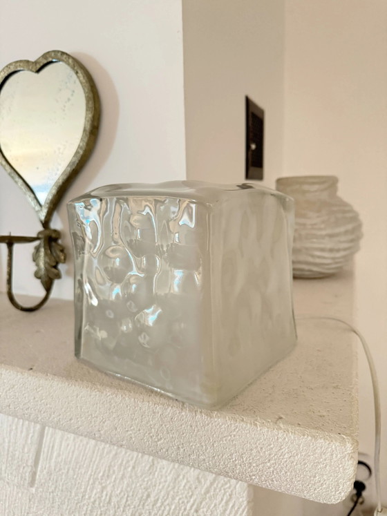 "Iviken" table lamp known as Ice Cube – IKEA Vintage, 1990s – Crystal, Plastic, Scandinavian (photo 3 of 8)
