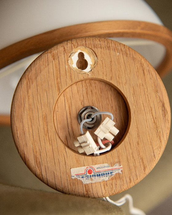 Image 1 of Applique murale vintage Steinhauer en forme de champignon classique, avec détails en bois et abat-jour en plastique blanc.