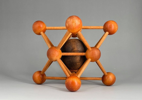 Image 1 of Modello in legno di metà secolo / struttura molecolare – oggetto di design geometrico – circa anni '50-'70