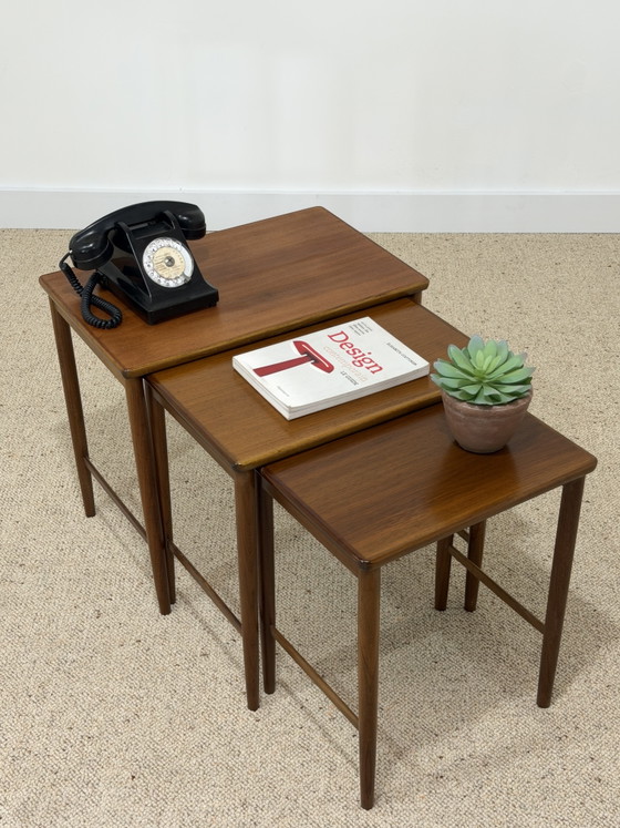 Set of 3 Scandinavian nesting tables in teak – 1960s – Dining tables, Wood (photo 4 of 6)