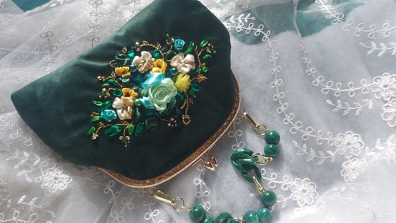 Green Bag With Embroidery. Designer Bag. – Top handle bags, Suede (photo 5 of 5)