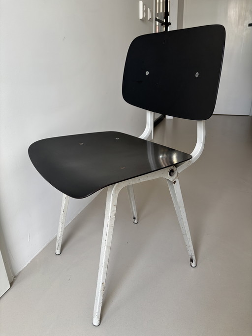 Chaise Revolt Friso Kramer 1964 estampillée pour Ahrend
