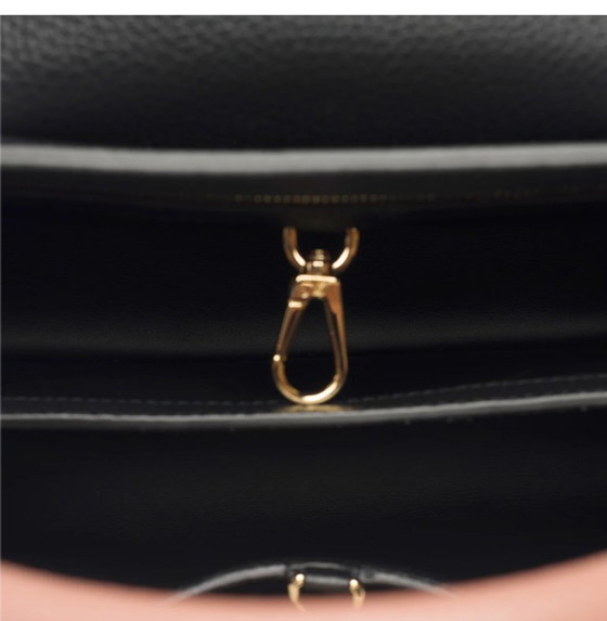 Image 1 of Borsa LOUIS VUITTON Capucines in Cuir Noir - 103320