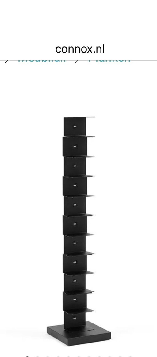 Atril para amantes del diseño. Atril vertical muy bonito y robusto, en color negro. Diseño.