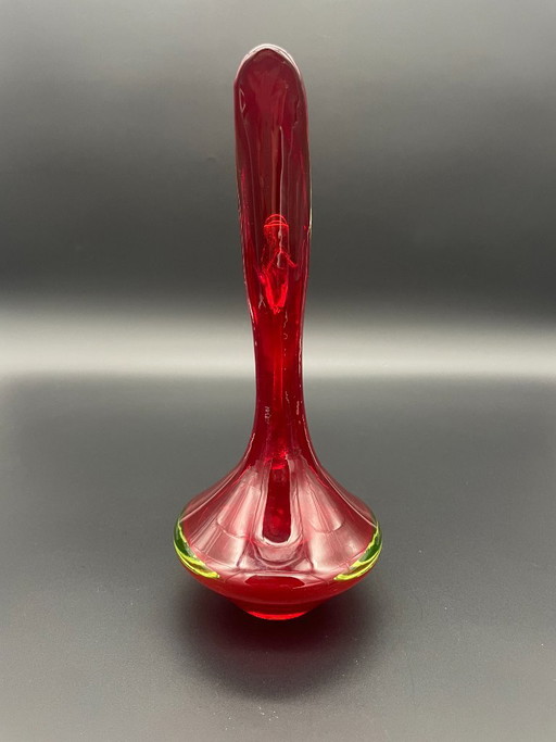 Vintage Sommerso beak vase – red glass & uranium glass – Murano style – vazen (photo 2 of 7)