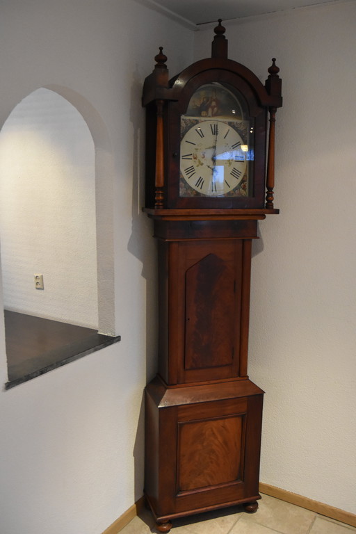 Beautiful Old Wooden Standing Clock - Very High