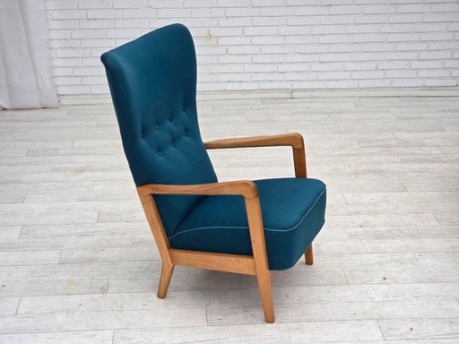 Anni '70, poltrona danese di Fritz Hansen, lana per mobili, legno di faggio laccato.