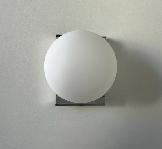 Image 1 of Lampada da parete vintage, cromo e opalina, Francia 1970