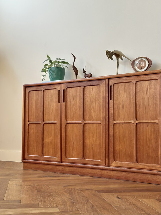 Image 1 of Buffet XXL vintage en teck, design danois, années 50/60/70