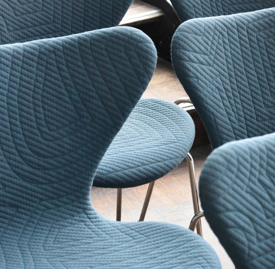 Image 1 of 6x Fritz Hansen Butterfly Stühle, gepolstert