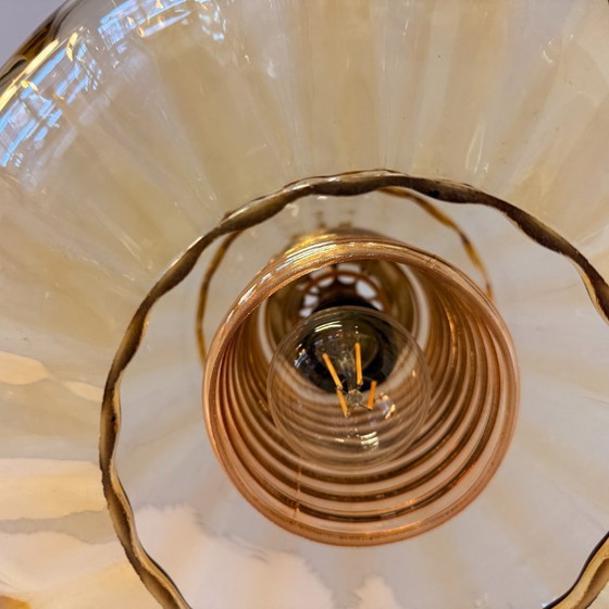 Image 1 of Vintage hanglamp met amberkleurige glazen kap