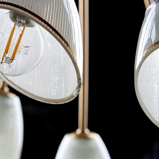 Image 1 of MK9466 Lampadario vintage in vetro e ottone, 1950