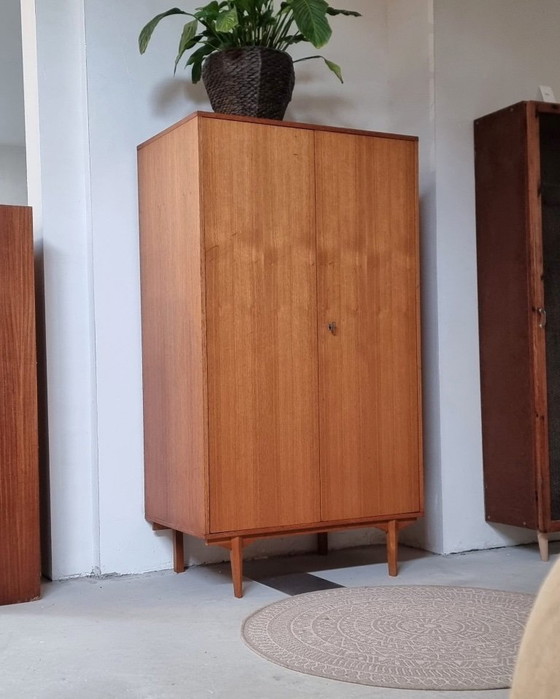 Image 1 of Armadio di metà secolo