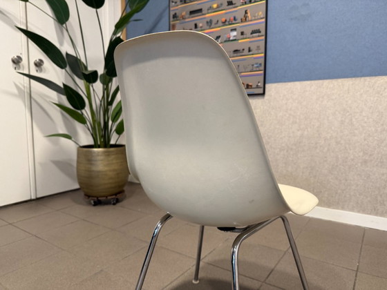 Vitra | Eames | DSX | Parchment en Chrome | 2 Stuks – Eetkamerstoelen, Metal (photo 6 of 12)
