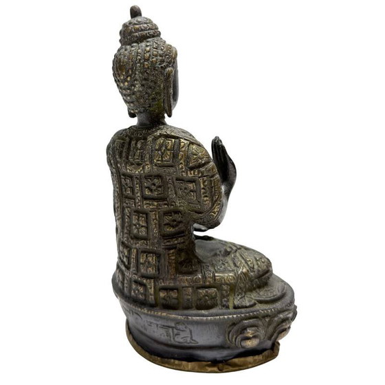 Nepali Fire-Gilded Bronze Buddha Pair – Early 20th Century – Lot 457 – Sculpture (photo 6 of 19)
