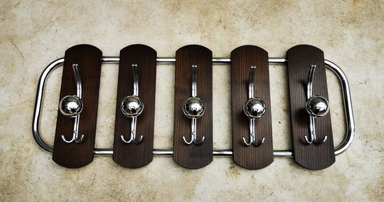 Image 1 of Perchero con diseño de los años 70