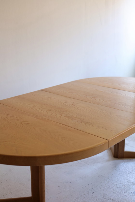 Extendable Oak Dining Table – Wood (photo 8 of 10)
