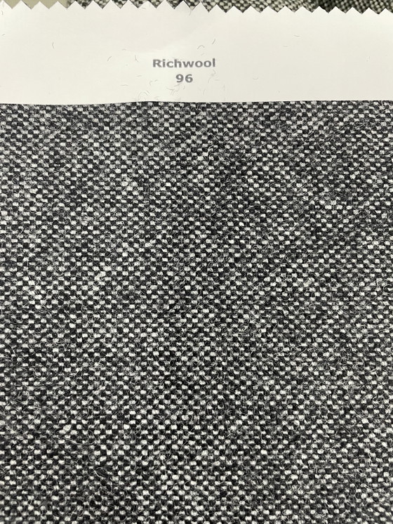 Image 1 of Artifort bank Mare 