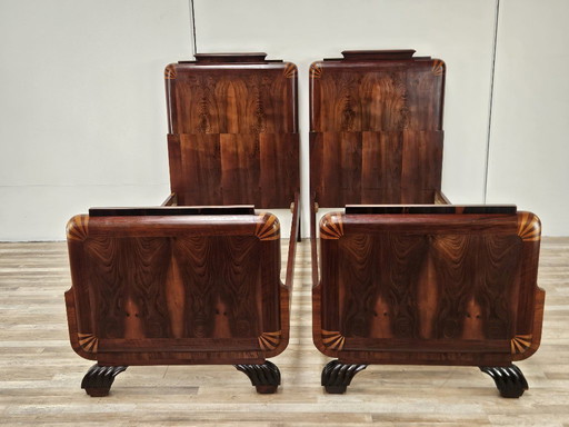 Coppia di letti singoli Art Decò in mogano e acero rosa, 1940