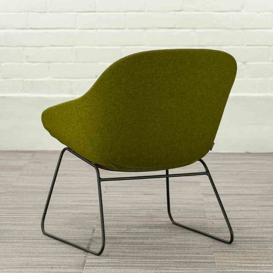 Sillón Artifort Beso Lounge – Sillas auxiliares, Textile, Modern (photo 8 of 26)