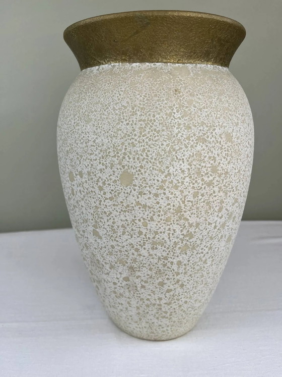 Vase émaillé moucheté crème avec bord doré, années 1970. – Scheurich W-Germany, Porcelain, Ceramic (photo 5 of 10)