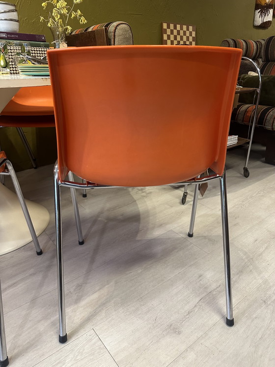 Image 1 of 6 Vintage stapelstoelen