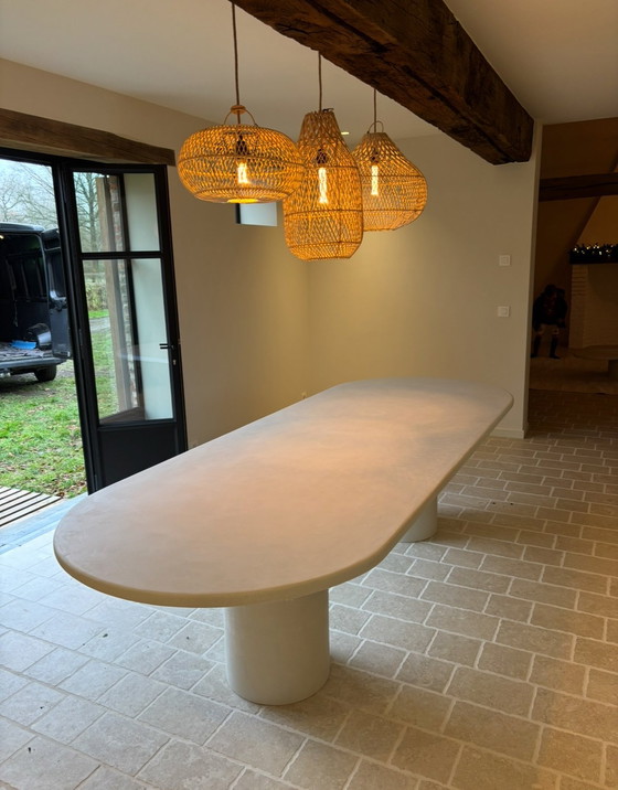 Image 1 of Table de salle à manger Mortex